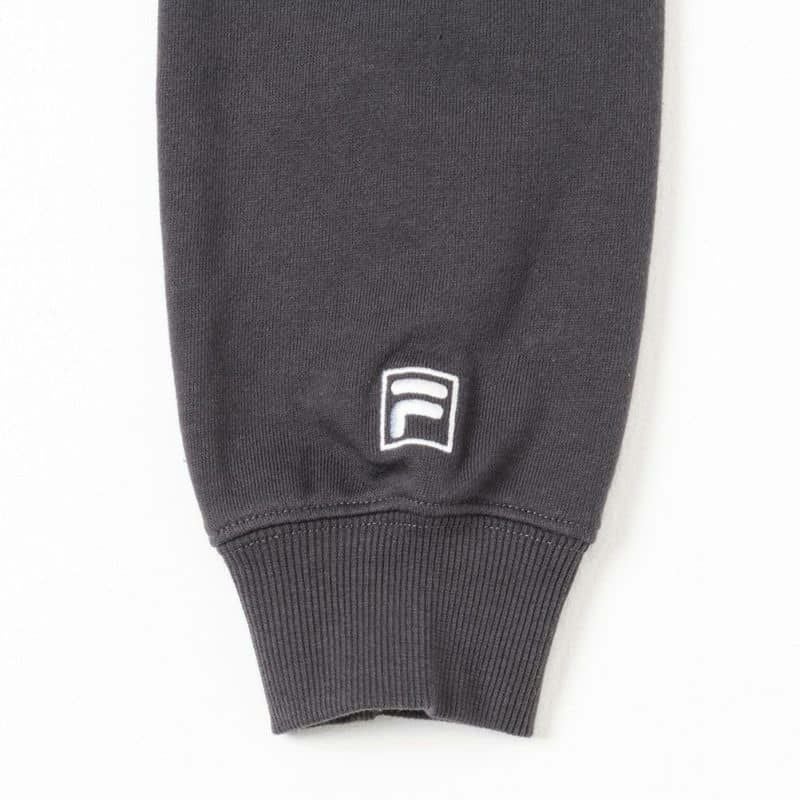 【オンラインストア限定】FILA カレッジロゴトレーナー メンズ商品画像-8