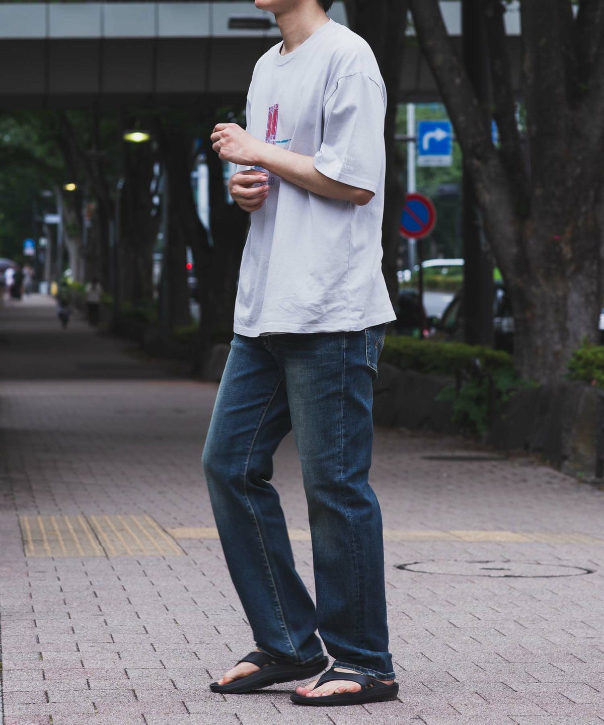 EDWIN ストレートデニムパンツ メンズ