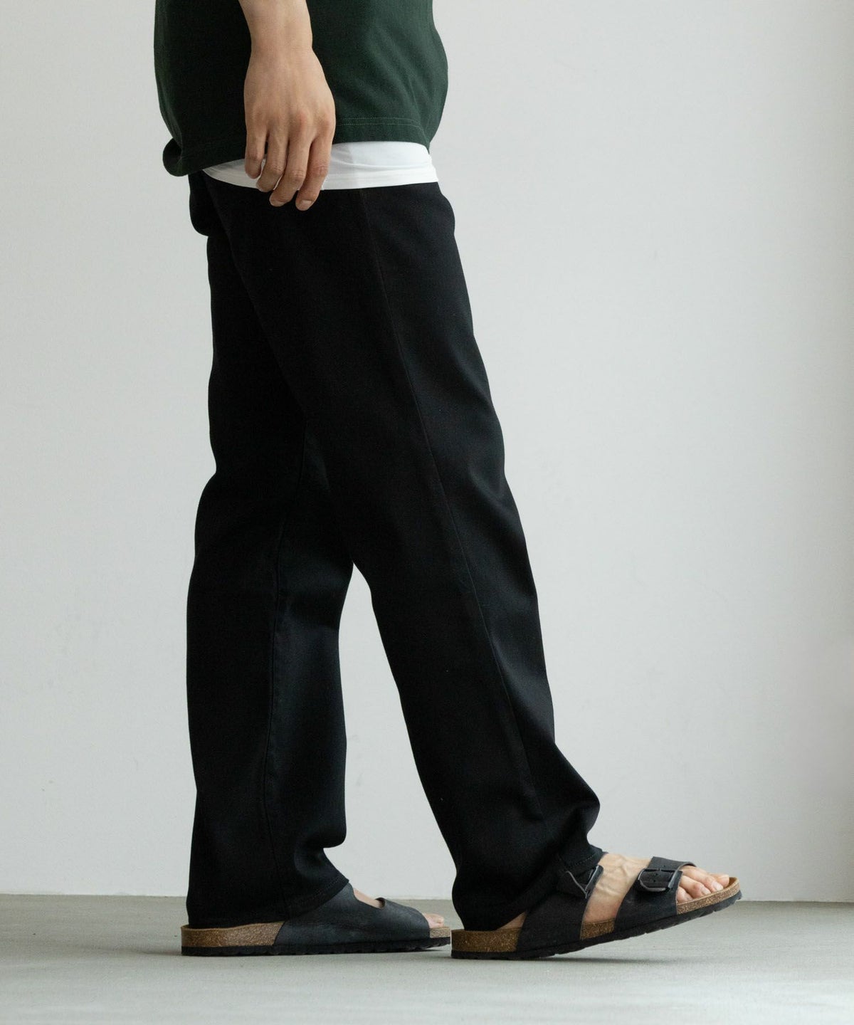 NAVY RICH COLORS テーパードパンツ メンズ