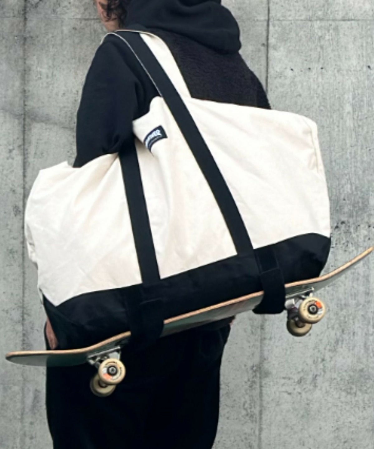 THRASHER スケーティングトートバッグ