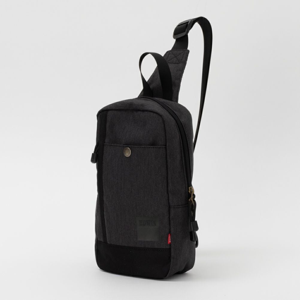 EDWIN ポリデニムボディバッグ