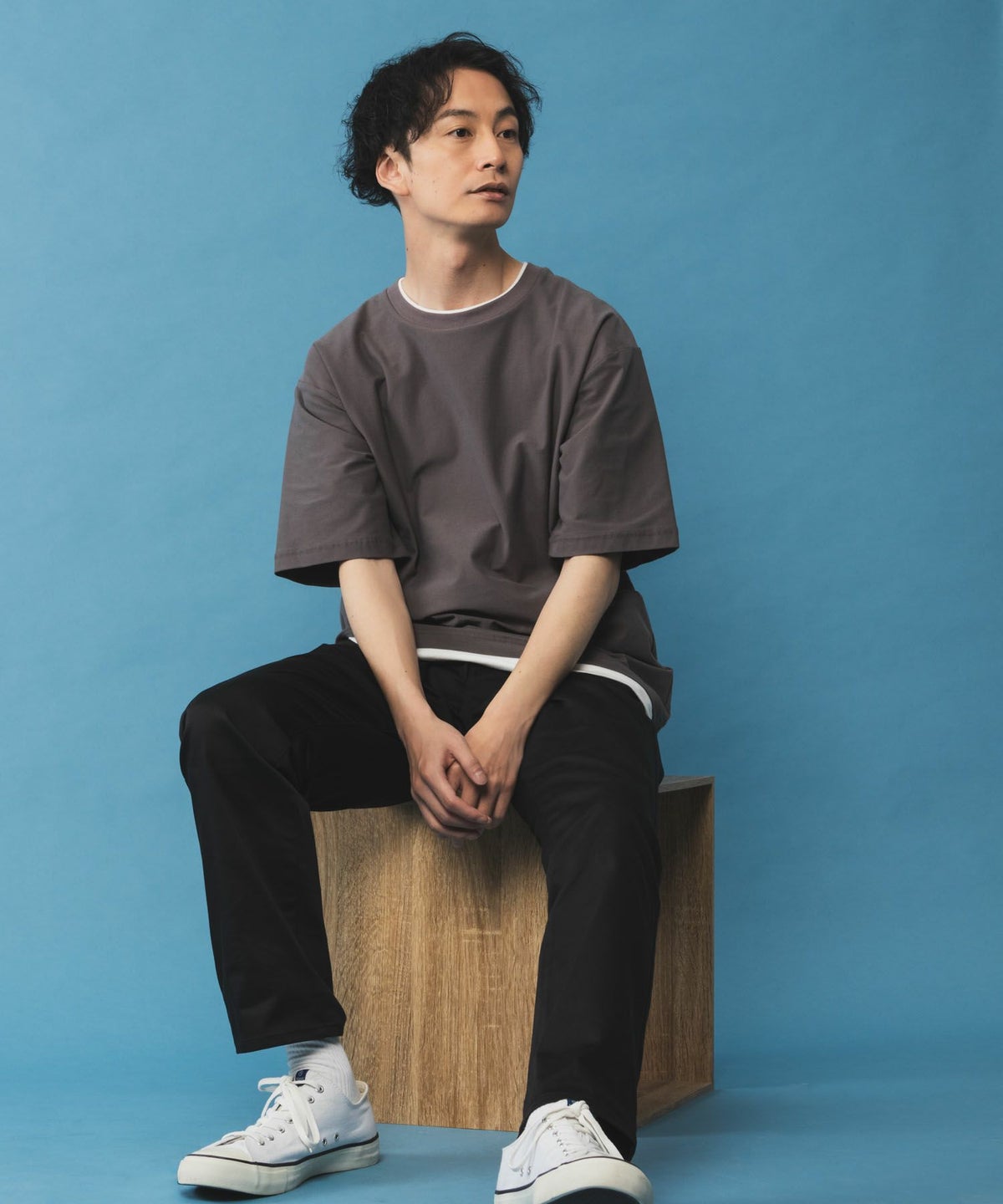 NAVY SARARI サテンクールテーパードパンツ メンズ