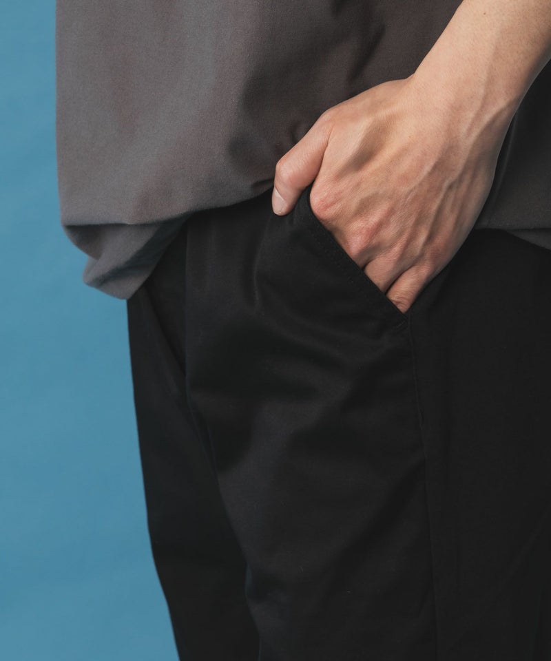 NAVY SARARI サテンクールテーパードパンツ メンズ商品画像-6