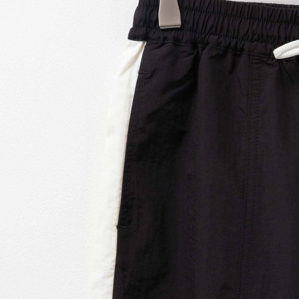 NAVY ナイロンサイドラインパンツ キッズ