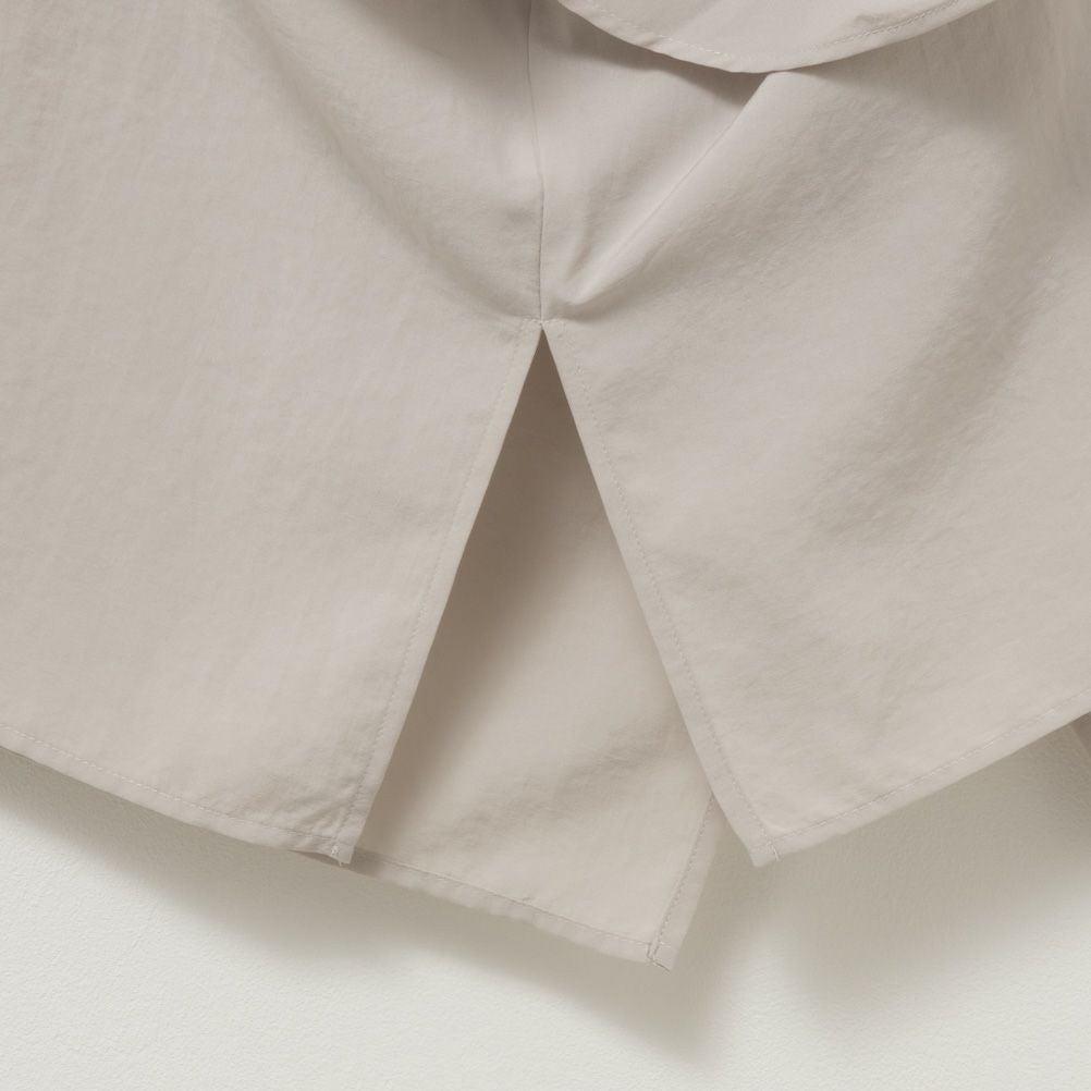 HusHusH バックフリルサテンシャツ レディース