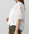 HusHusH 袖刺繍半袖ブラウス レディース商品サムネイル-5