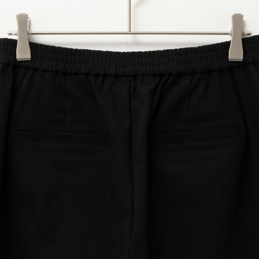 HusHusH ラク美パンツ ストレート レディース【3,300円以上お買上げでハンドタオルプレゼント】