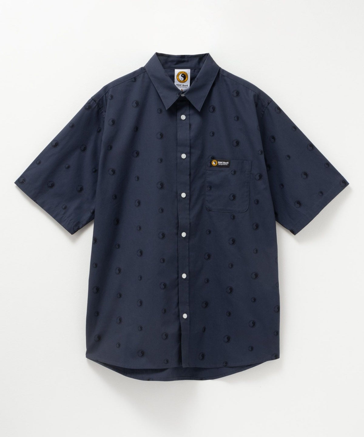 T&C Surf Designs インヤン総柄シャツ メンズ