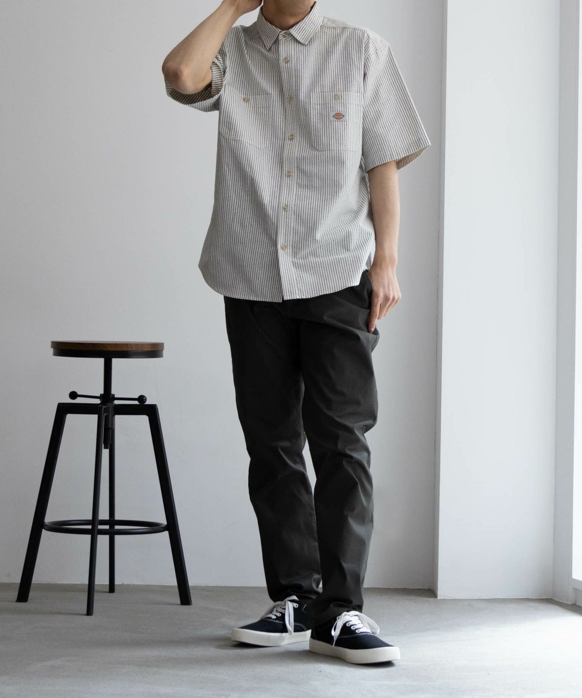 NAVY SARARI 裏メッシュドビーCOOLストレートパンツ メンズ