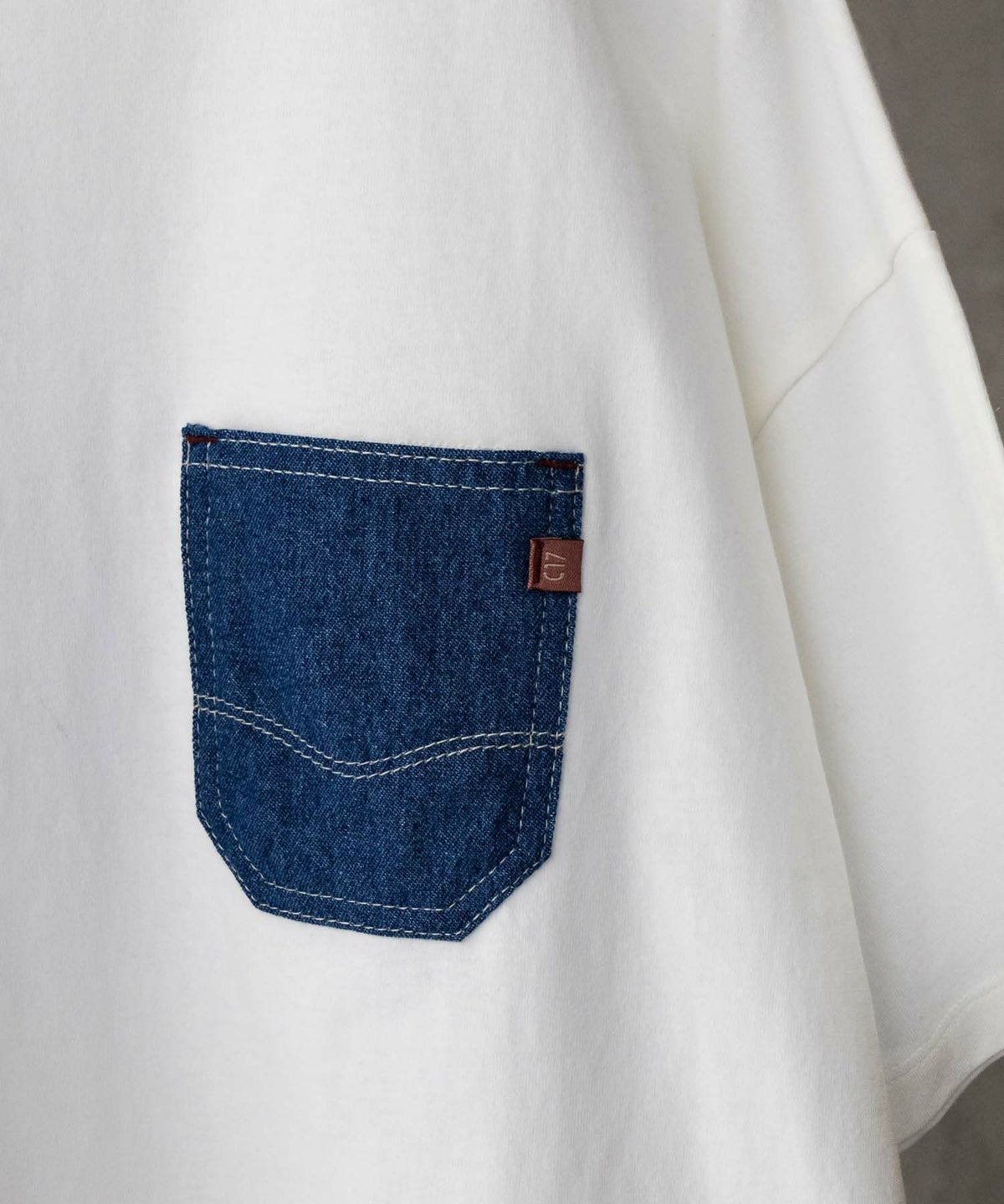 C17 デニムラウンド胸ポケットTシャツ レディース ネコポス 対応商品