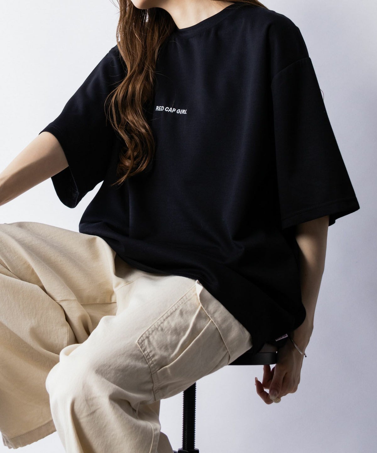 RED CAP GIRL ポンチ素材 バックプリントTシャツ メンズ ネコポス 対応商品