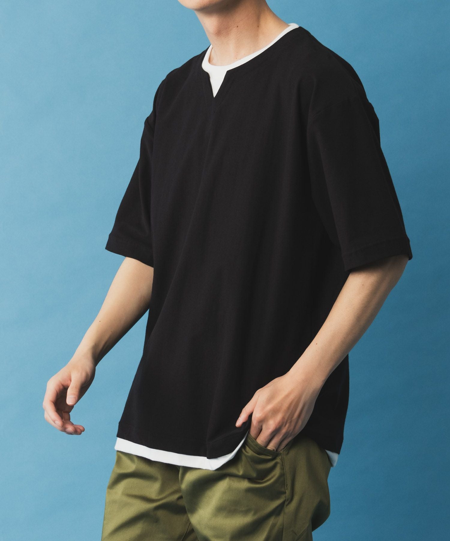NAVY SARARI 冷感キーネックTシャツ メンズ