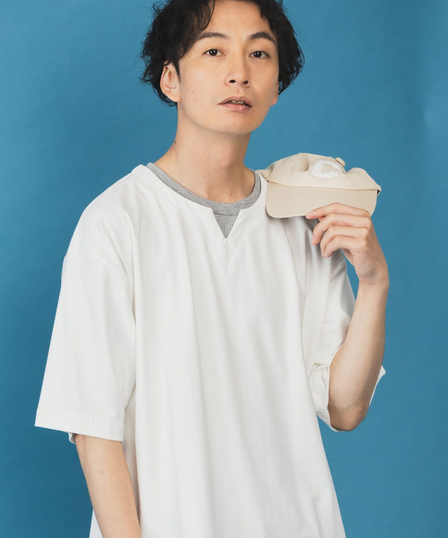 NAVY SARARI 冷感キーネックTシャツ メンズ