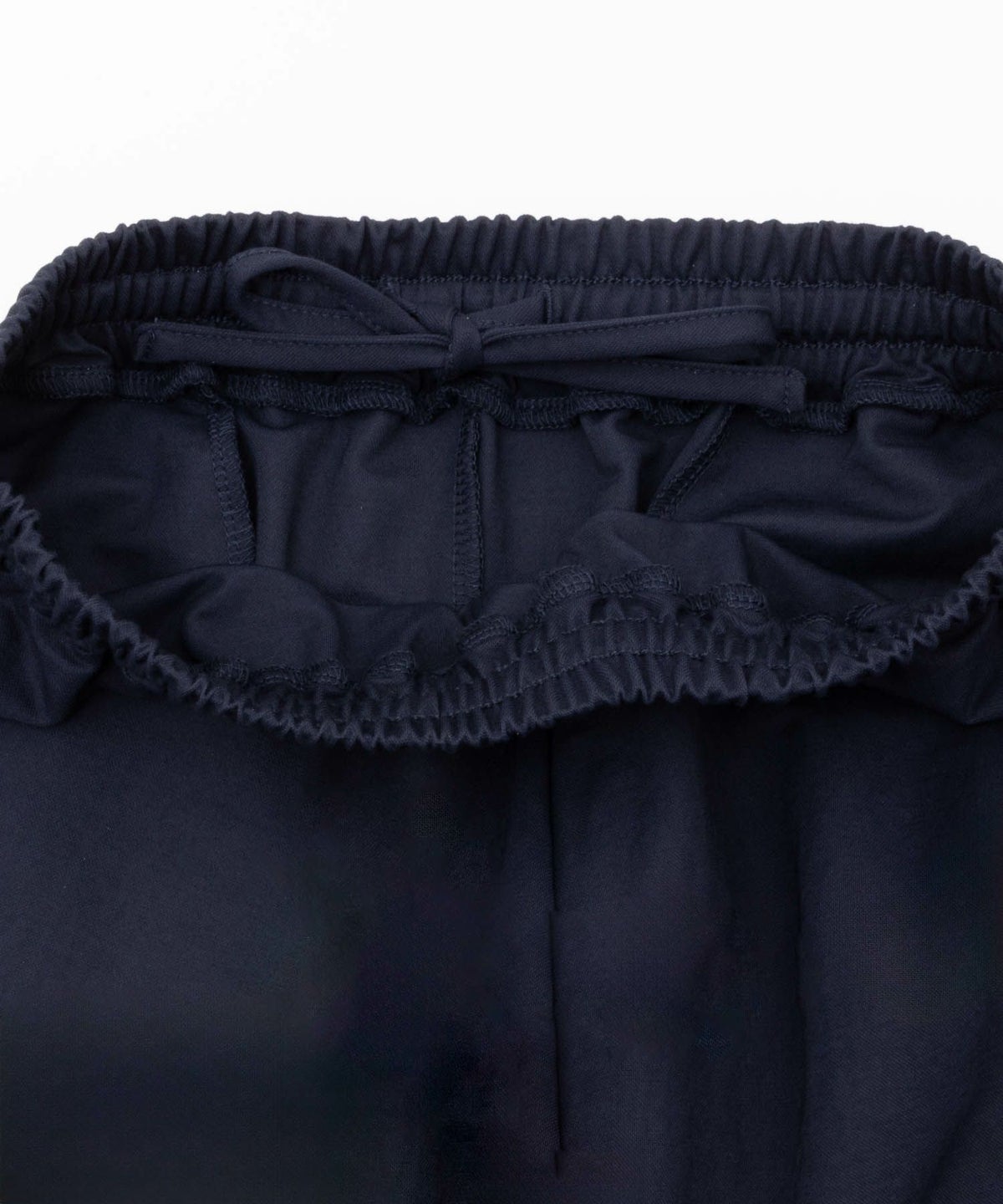 NAVY SARARI テーパードパンツ レディース