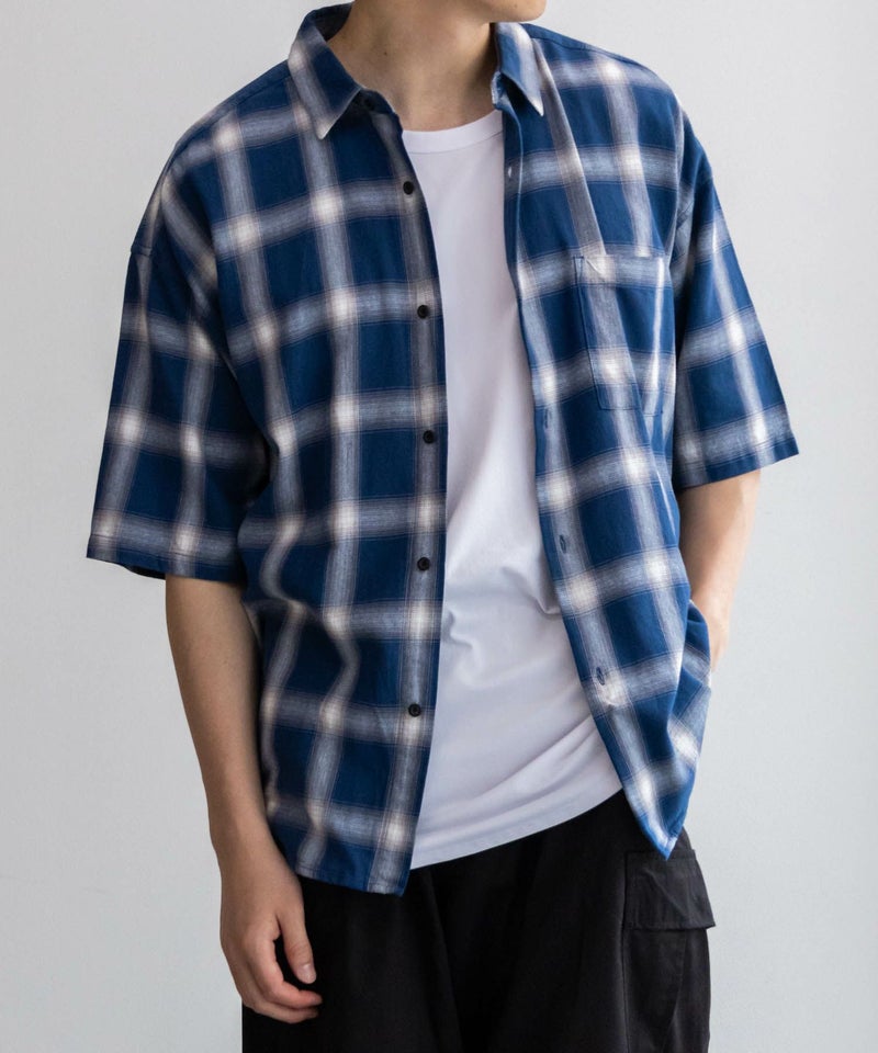 【オンラインストア限定】NAIVE MAGIC  オンブレーチェックルーズサイズ半袖シャツ メンズ商品画像-3