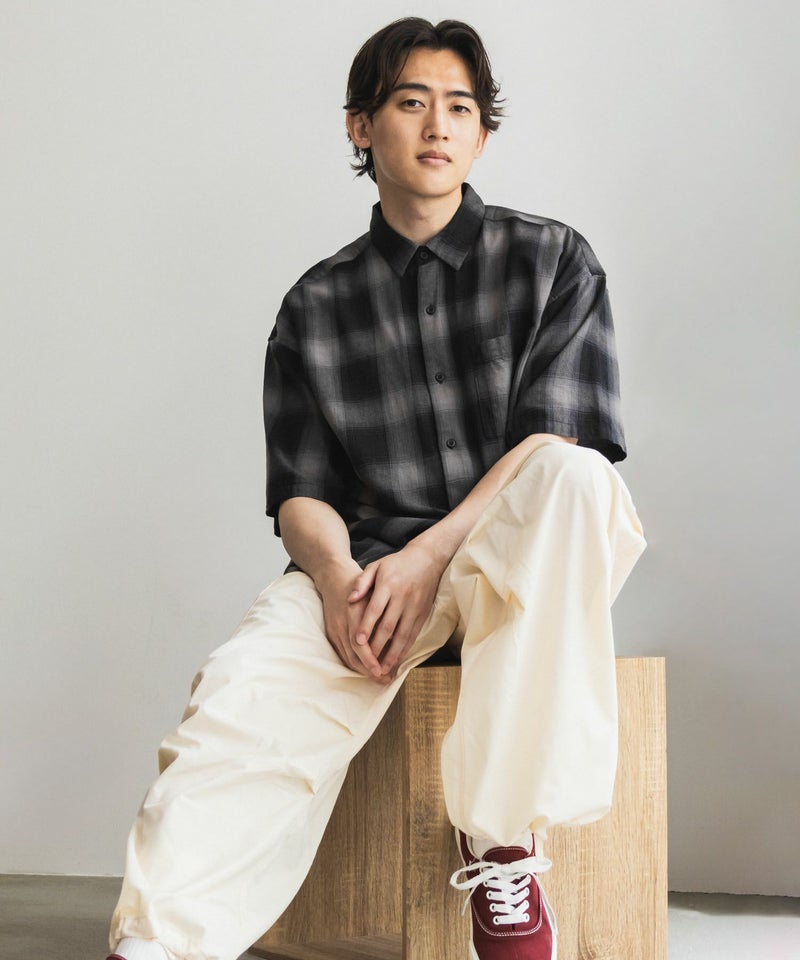 【オンラインストア限定】NAIVE MAGIC オンブレーチェックルーズサイズ半袖シャツ メンズ商品画像-14