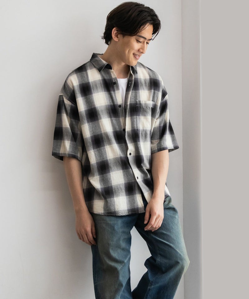 【オンラインストア限定】NAIVE MAGIC オンブレーチェックルーズサイズ半袖シャツ メンズ商品画像-16