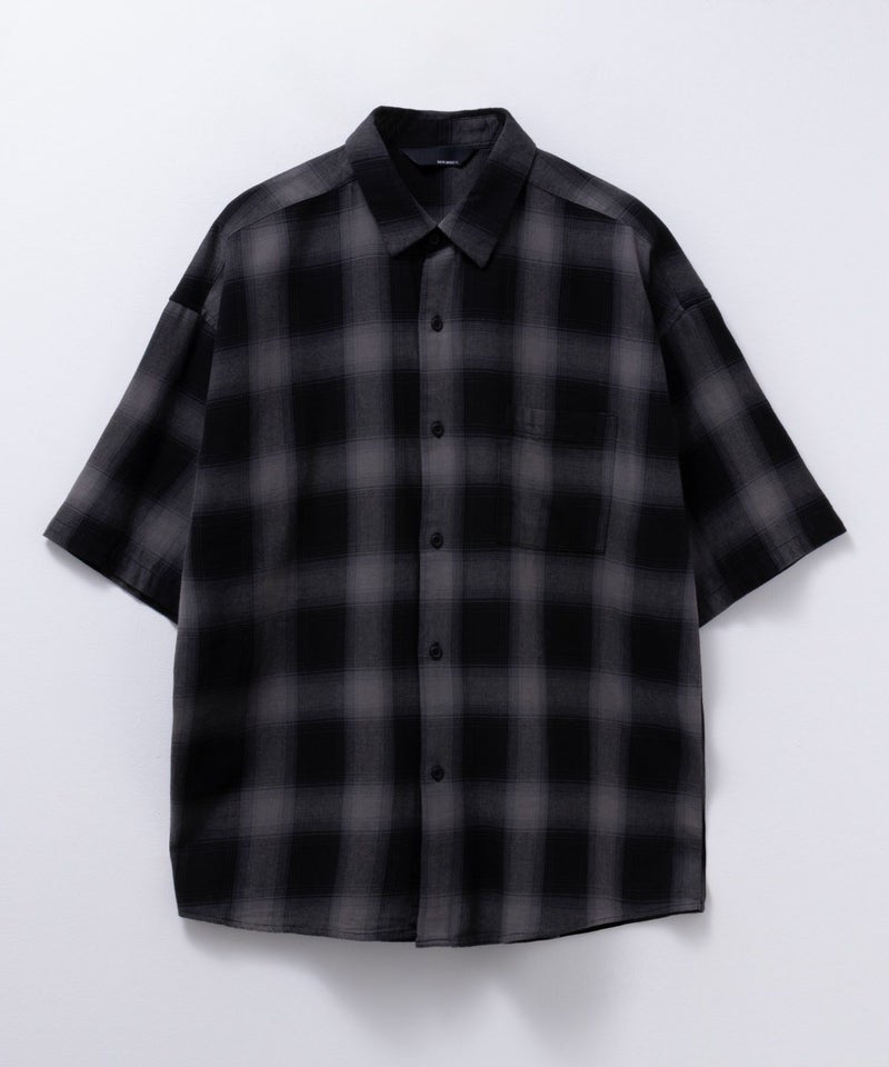 【オンラインストア限定】NAIVE MAGIC オンブレーチェックルーズサイズ半袖シャツ メンズ商品画像-19