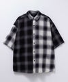 【オンラインストア限定】NAIVE MAGIC  オンブレーチェックルーズサイズ半袖シャツ メンズ商品サムネイル-25