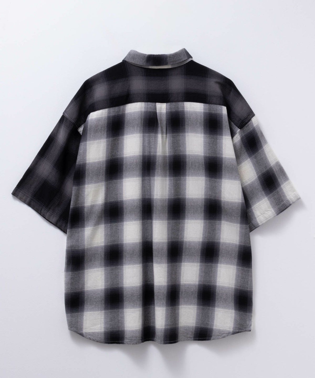 NAIVE MAGIC オンブレーチェックルーズサイズ半袖シャツ メンズ