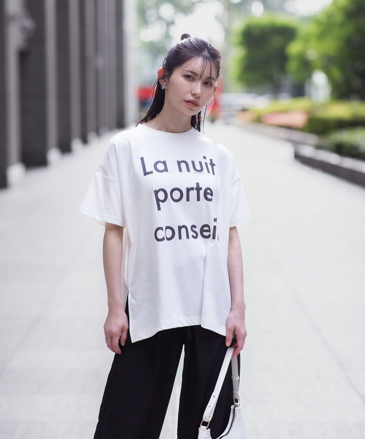 HusHusH ビッグロゴTシャツ レディース ネコポス 対応商品