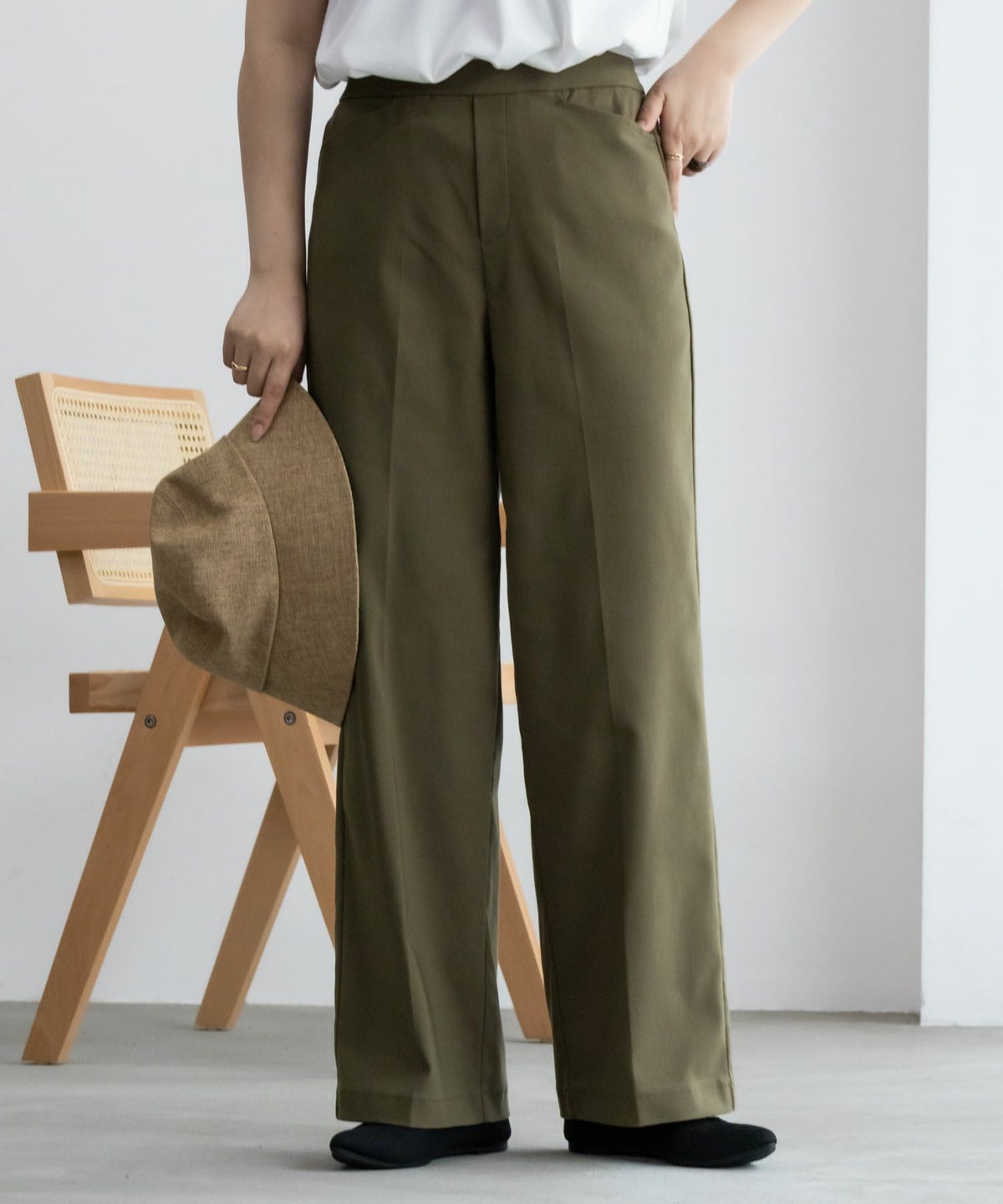 HusHusH らく美パン ストレートパンツ レディース