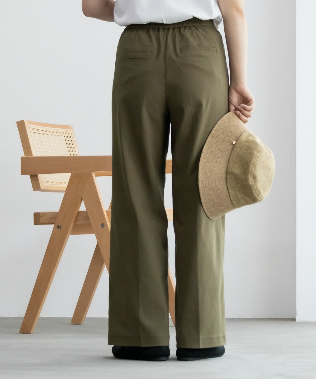 HusHusH らく美パン ストレートパンツ レディース