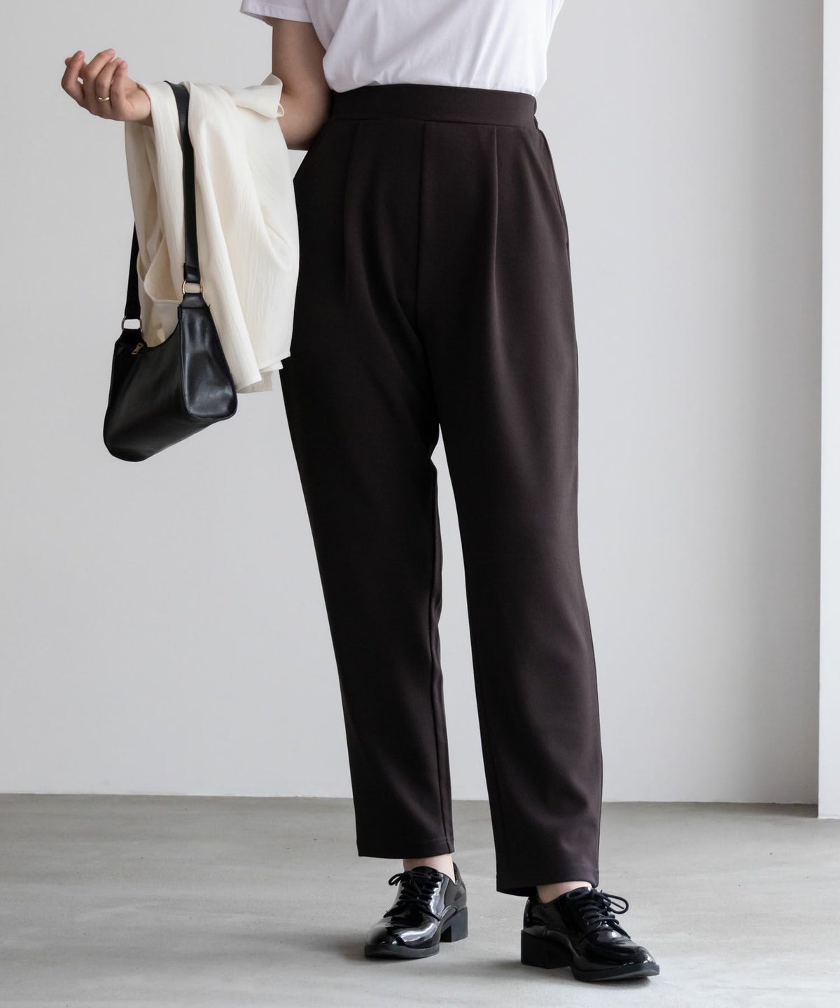 NAVY ジョーゼットテーパードパンツ レディース