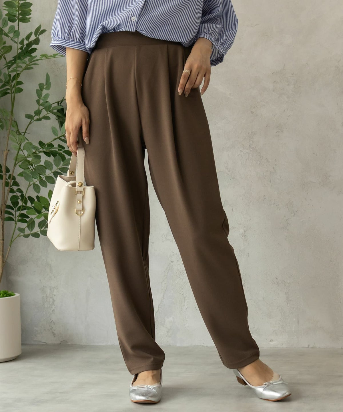 NAVY ジョーゼットテーパードパンツ レディース