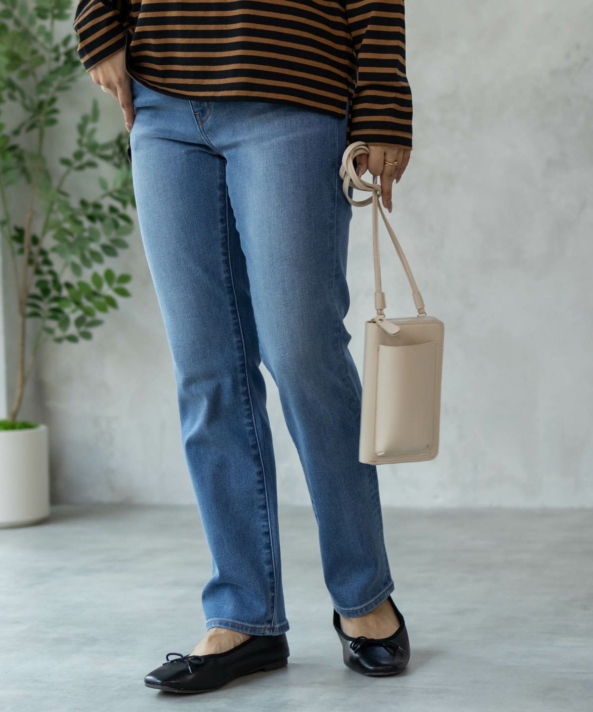 NAVY 毎日はきたくなるデニム「マイデニ」 スリムストレート レディース