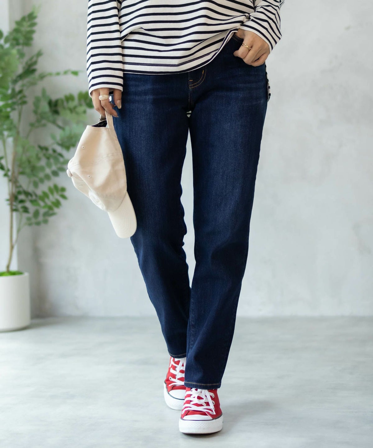 NAVY 毎日はきたくなるデニム「マイデニ」 テーパード レディース