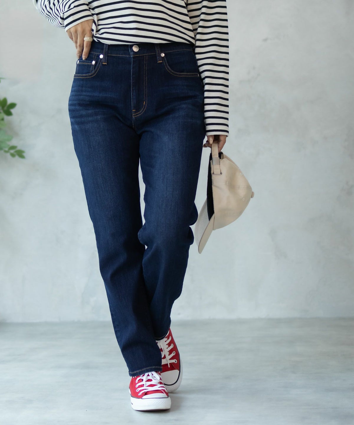 NAVY 毎日はきたくなるデニム「マイデニ」 テーパード レディース