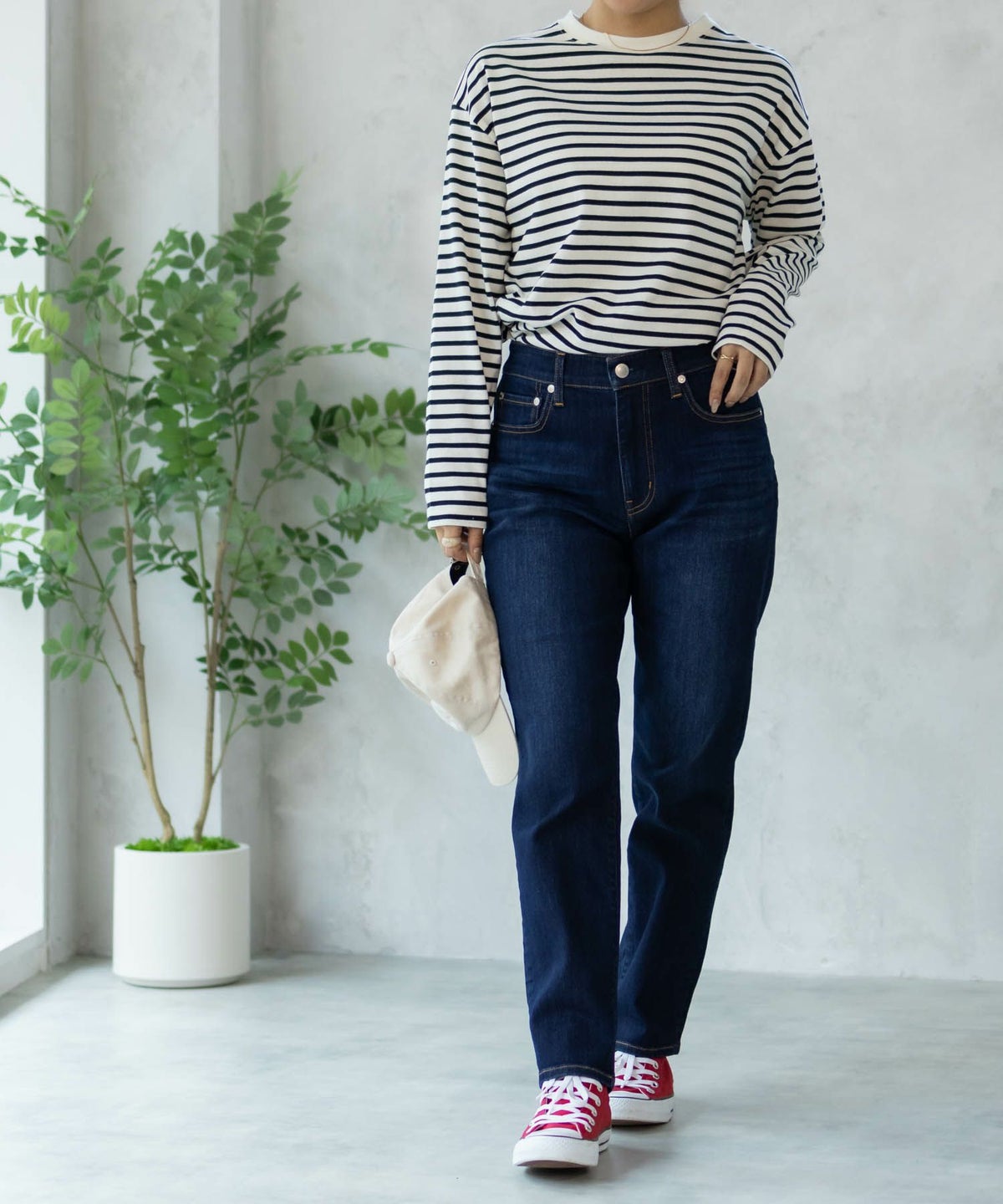 NAVY 毎日はきたくなるデニム「マイデニ」 テーパード レディース