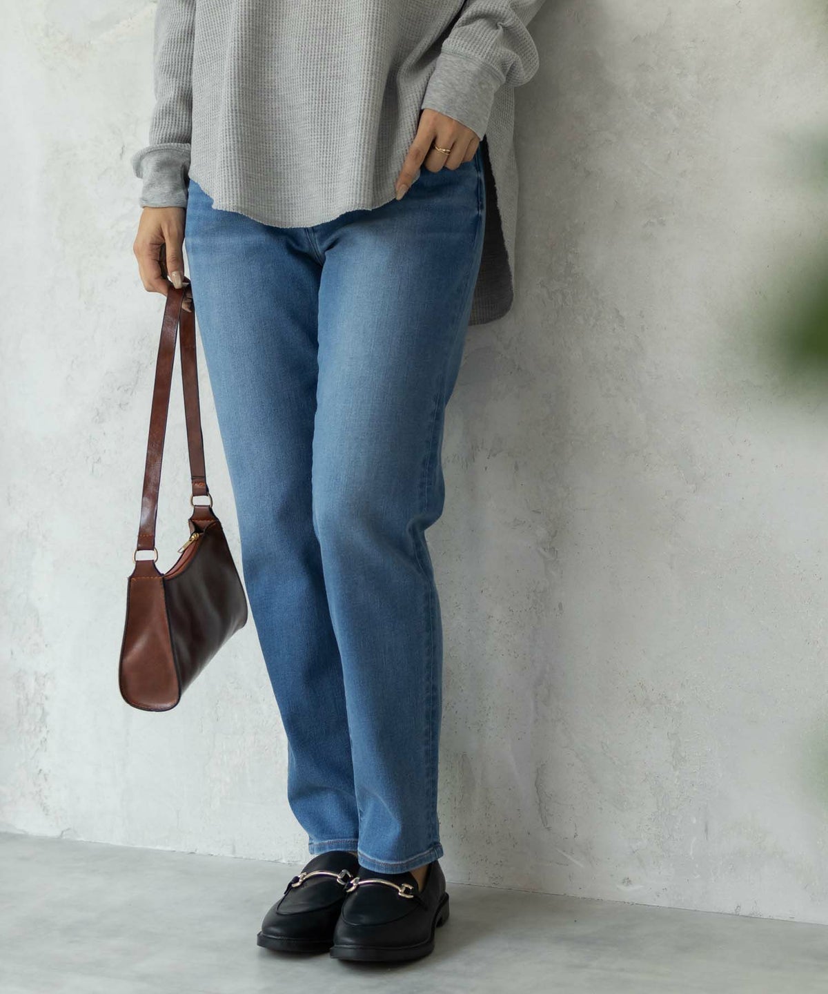 NAVY 毎日はきたくなるデニム「マイデニ」 テーパード レディース