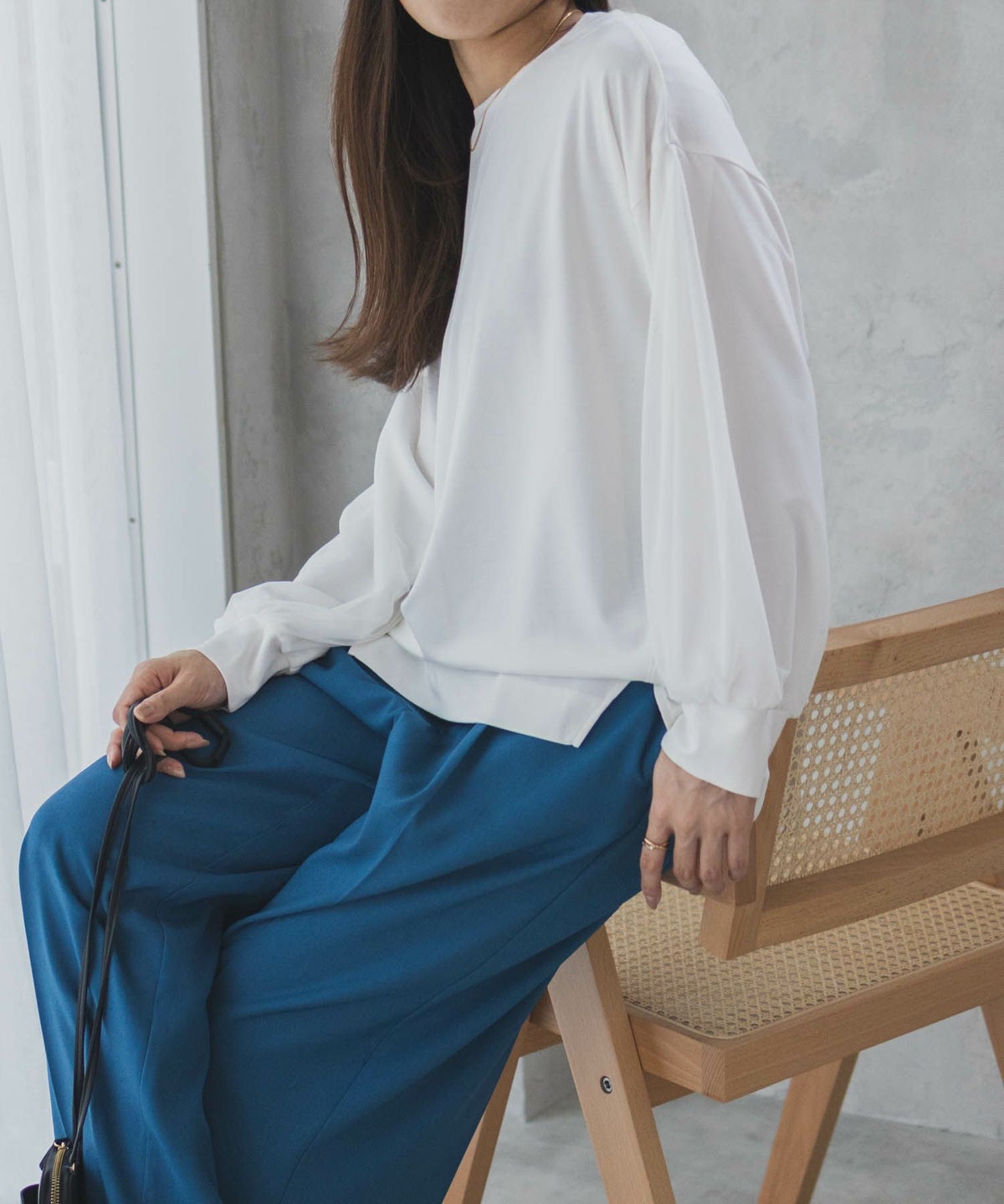 HusHusH ポンチ素材 袖チュールプルオーバー レディース ネコポス 対応商品