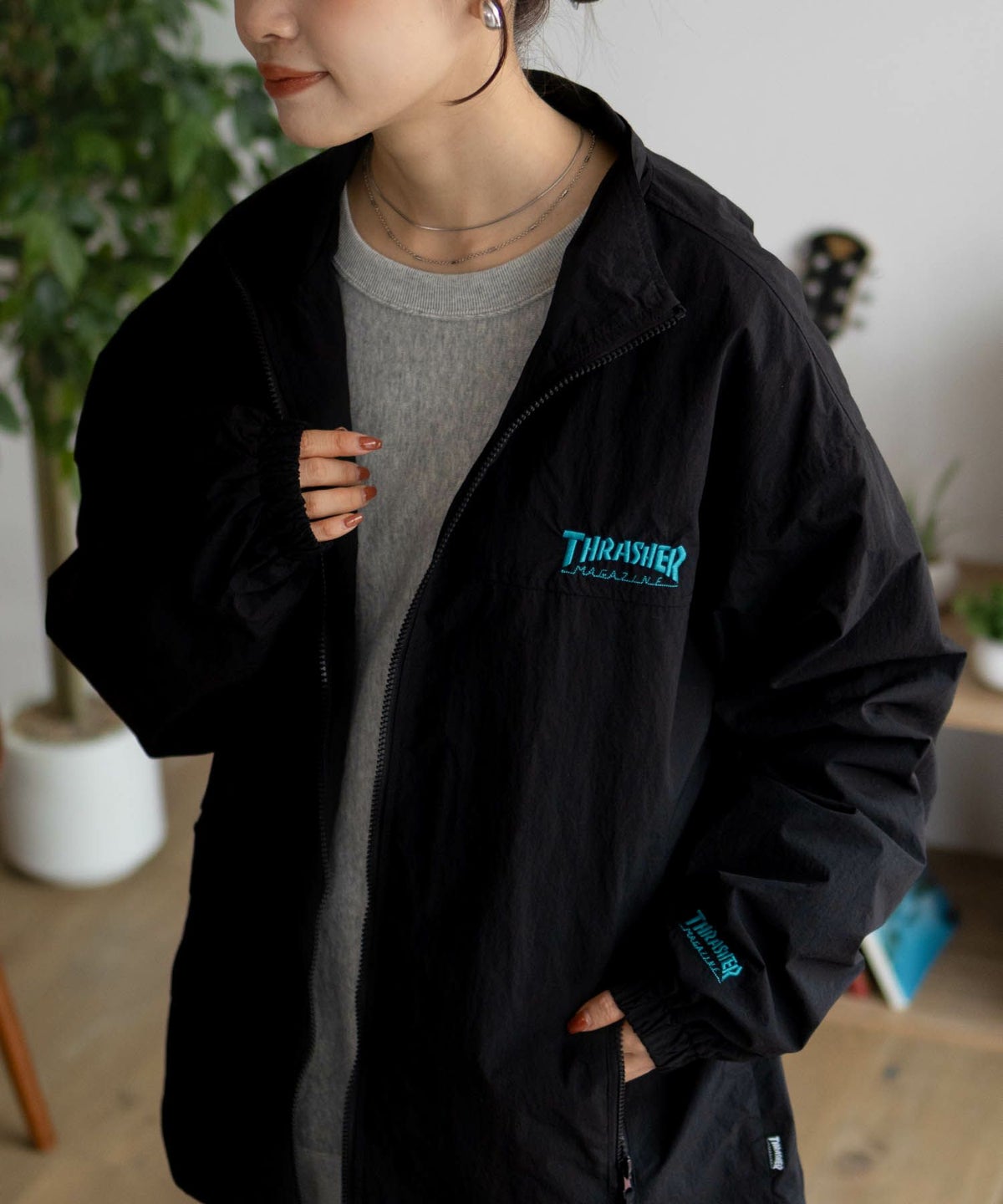 THRASHER 総柄裏地付きナイロンジャケット メンズ