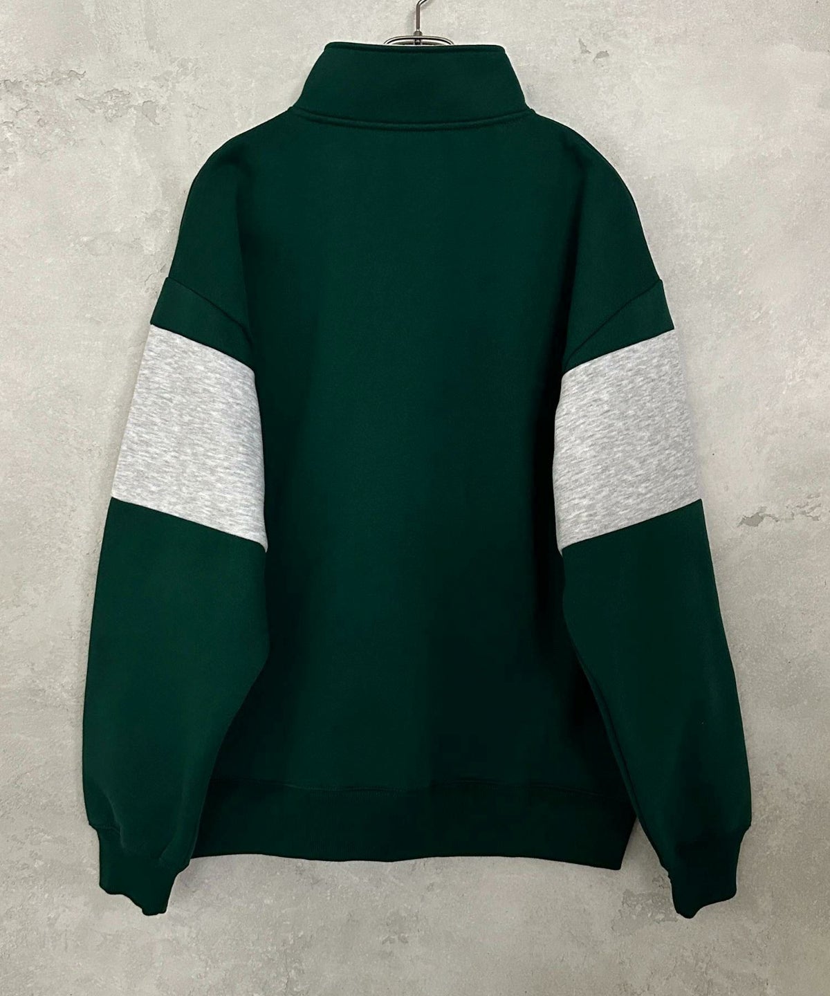 THRASHER 裏起毛切替ハーフジップ メンズ