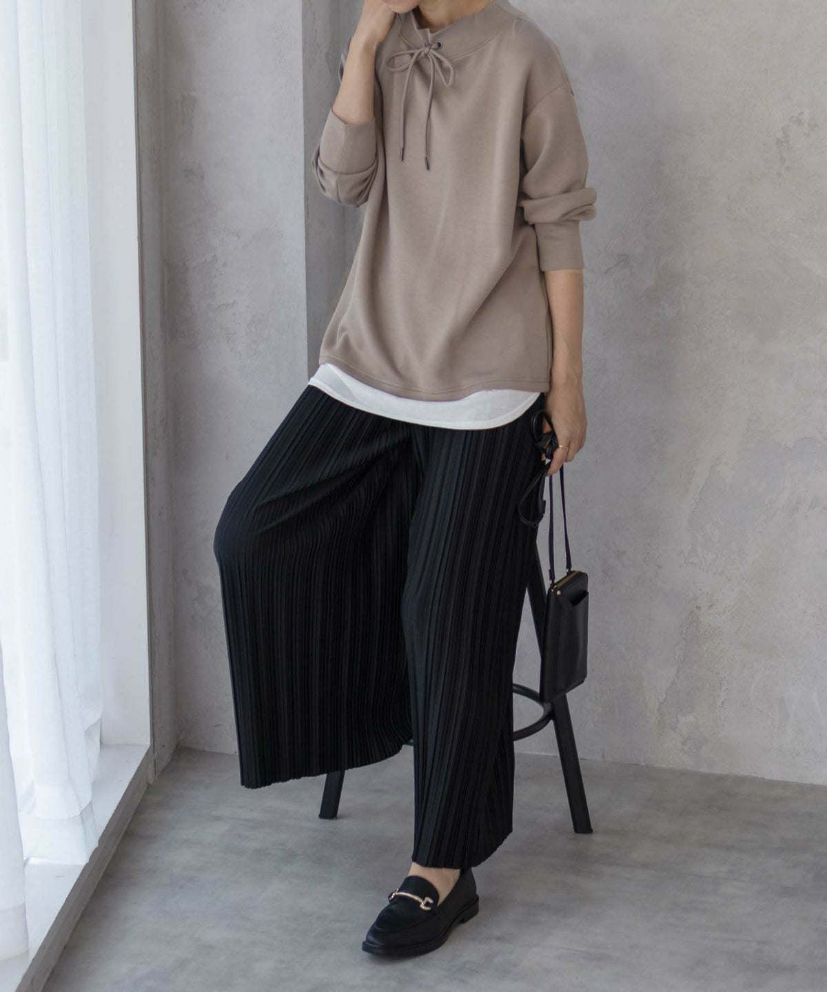 URBAN COLLECTION ポンチ素材 裾レイヤードプルオーバー レディース