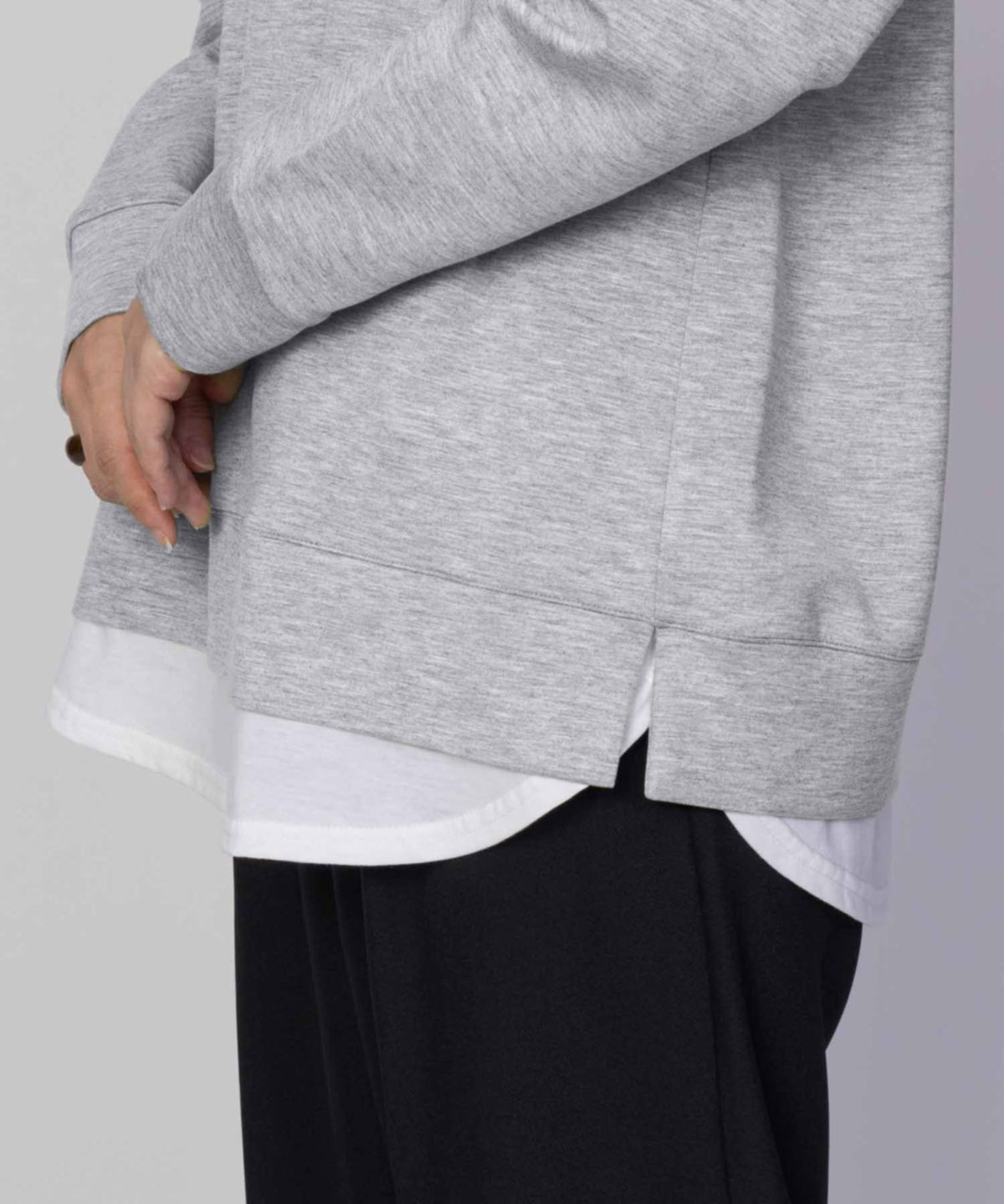 URBAN COLLECTION ポンチ素材 裾レイヤードプルパーカー レディース