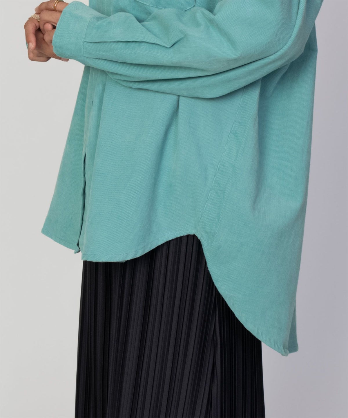 Howdy Marie インドコールオーバーシャツ レディース