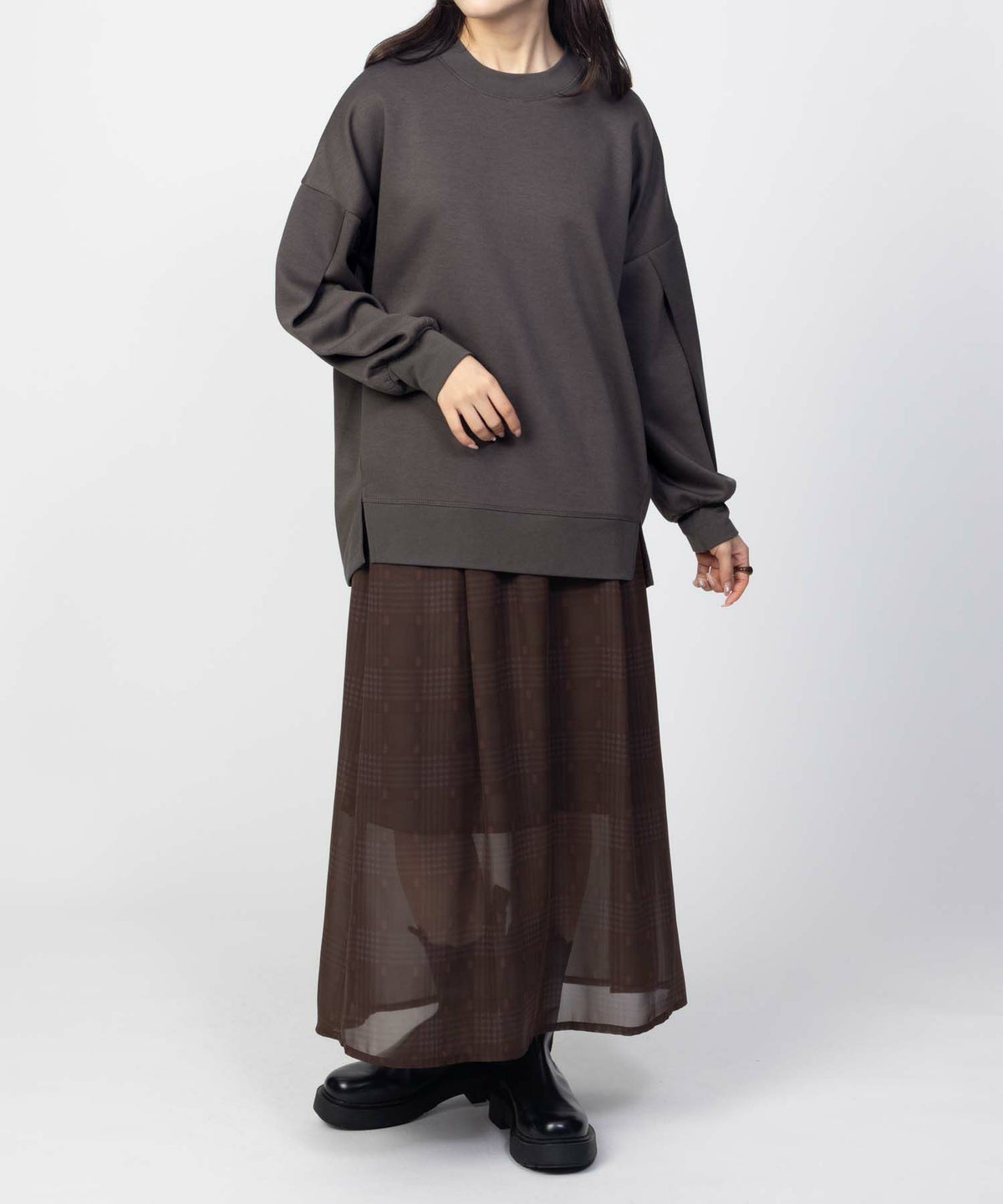 HusHusH ポンチ素材 ルーズ袖タックプルオーバー レディース