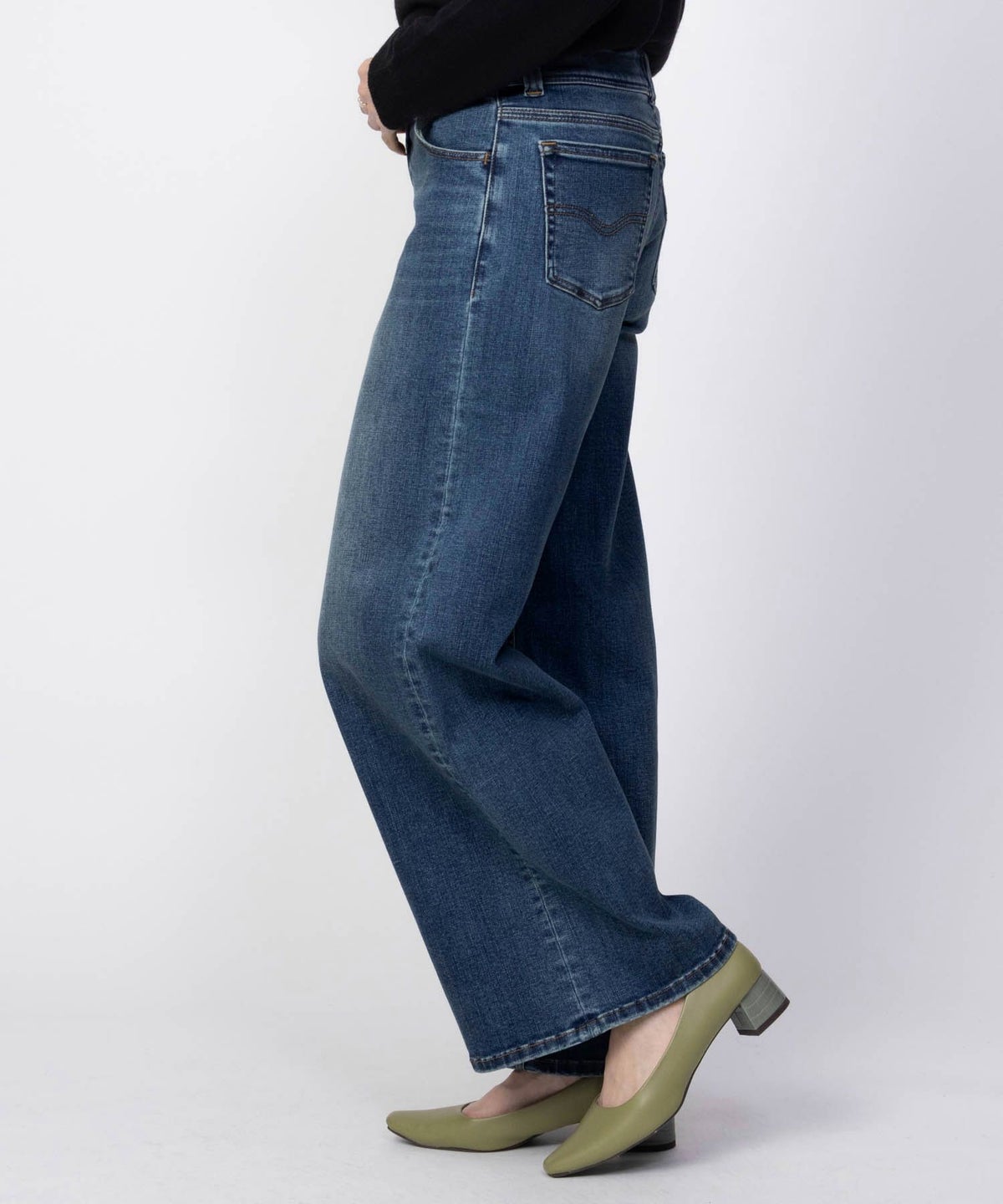 C17 ローライズワイドバギー レディース