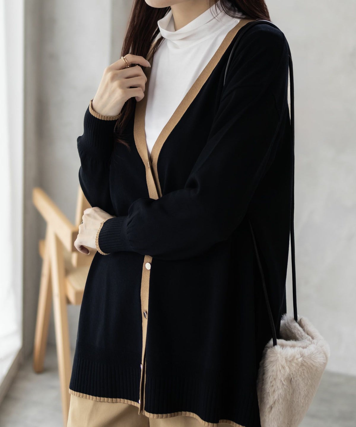 HusHusH チュール使いハイネックインナー レディース ネコポス 対応商品