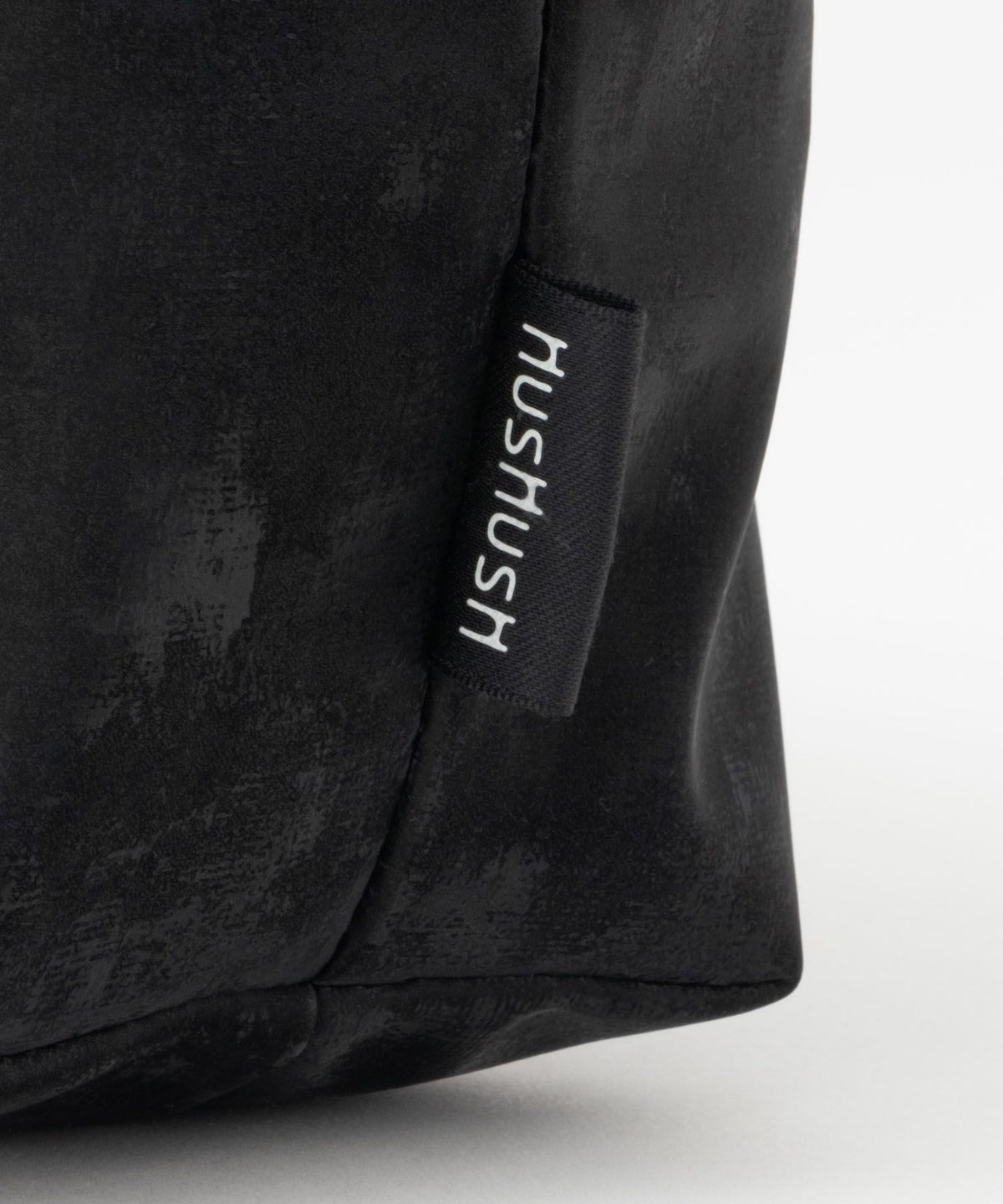 HusHusH ショルダーバッグ