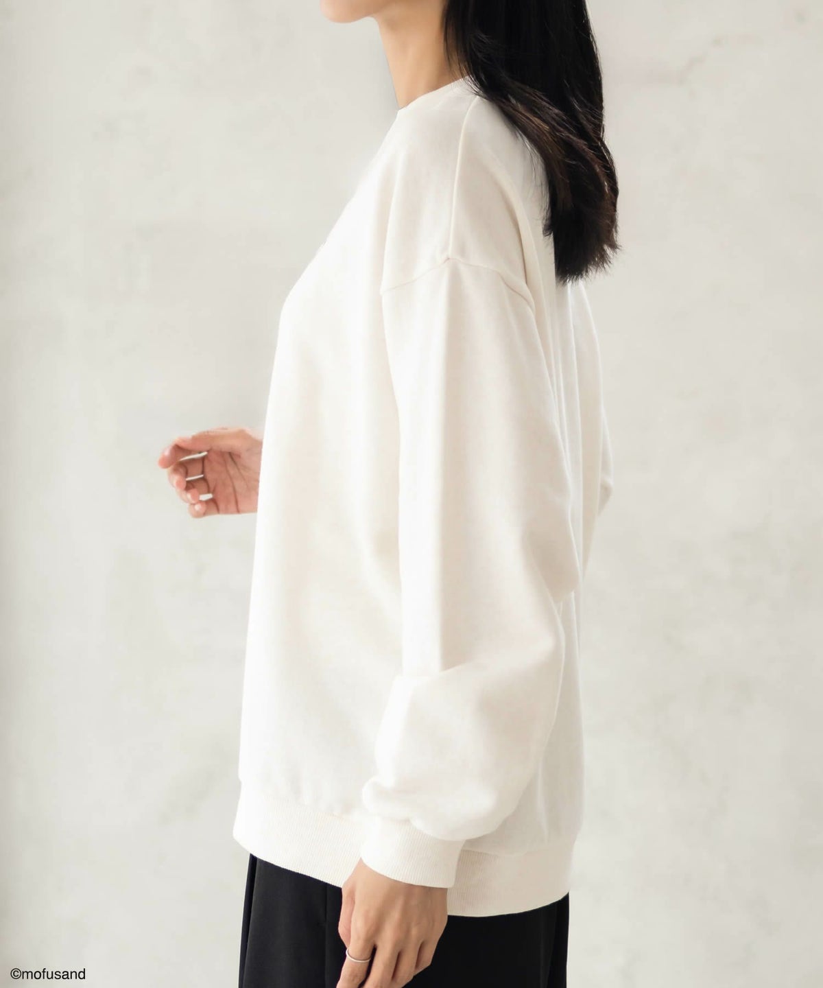 mofusand サメにゃんプリントトレーナー レディース