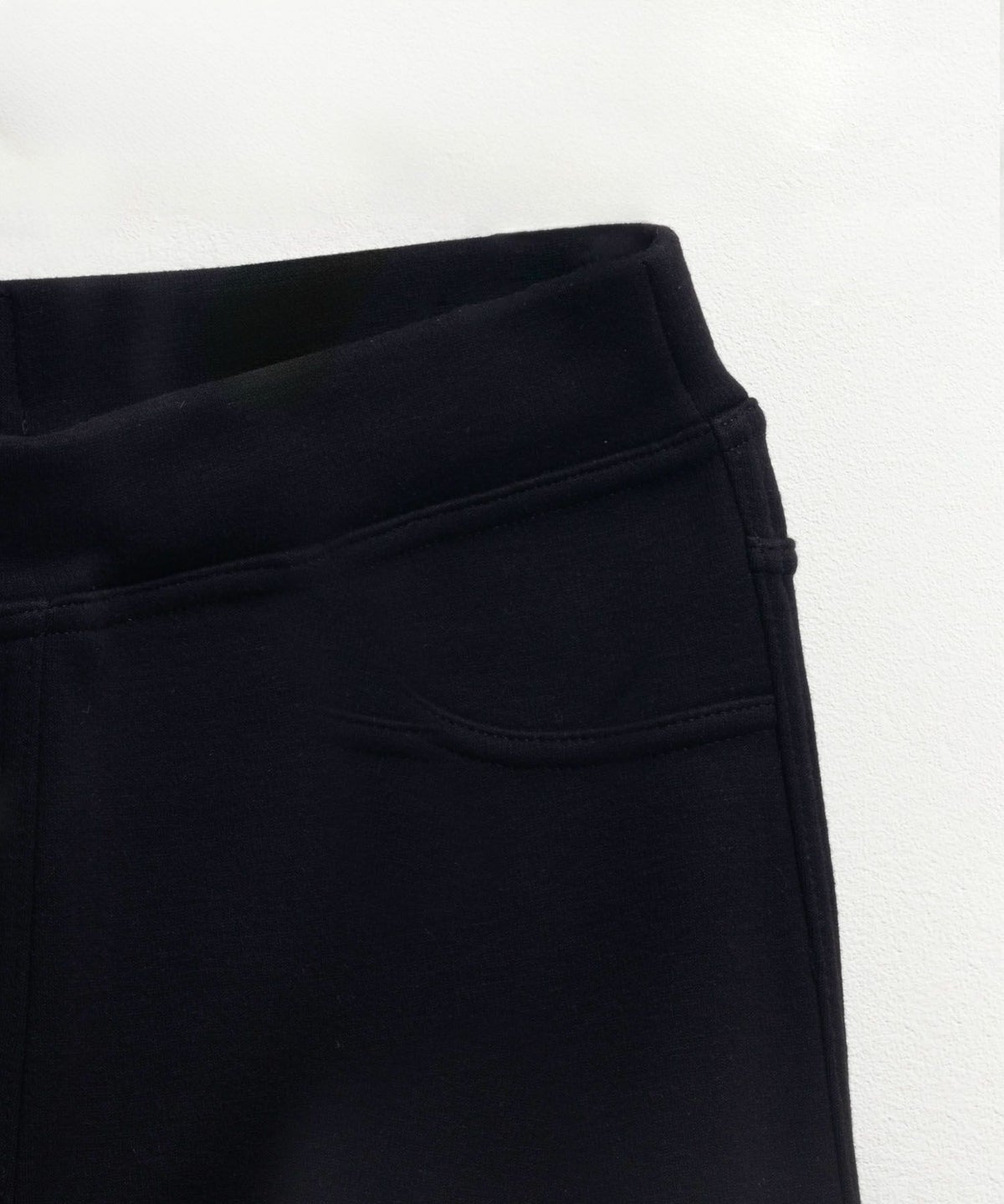 nAvy 温℃裏シャギースリムストレートパンツ レディース