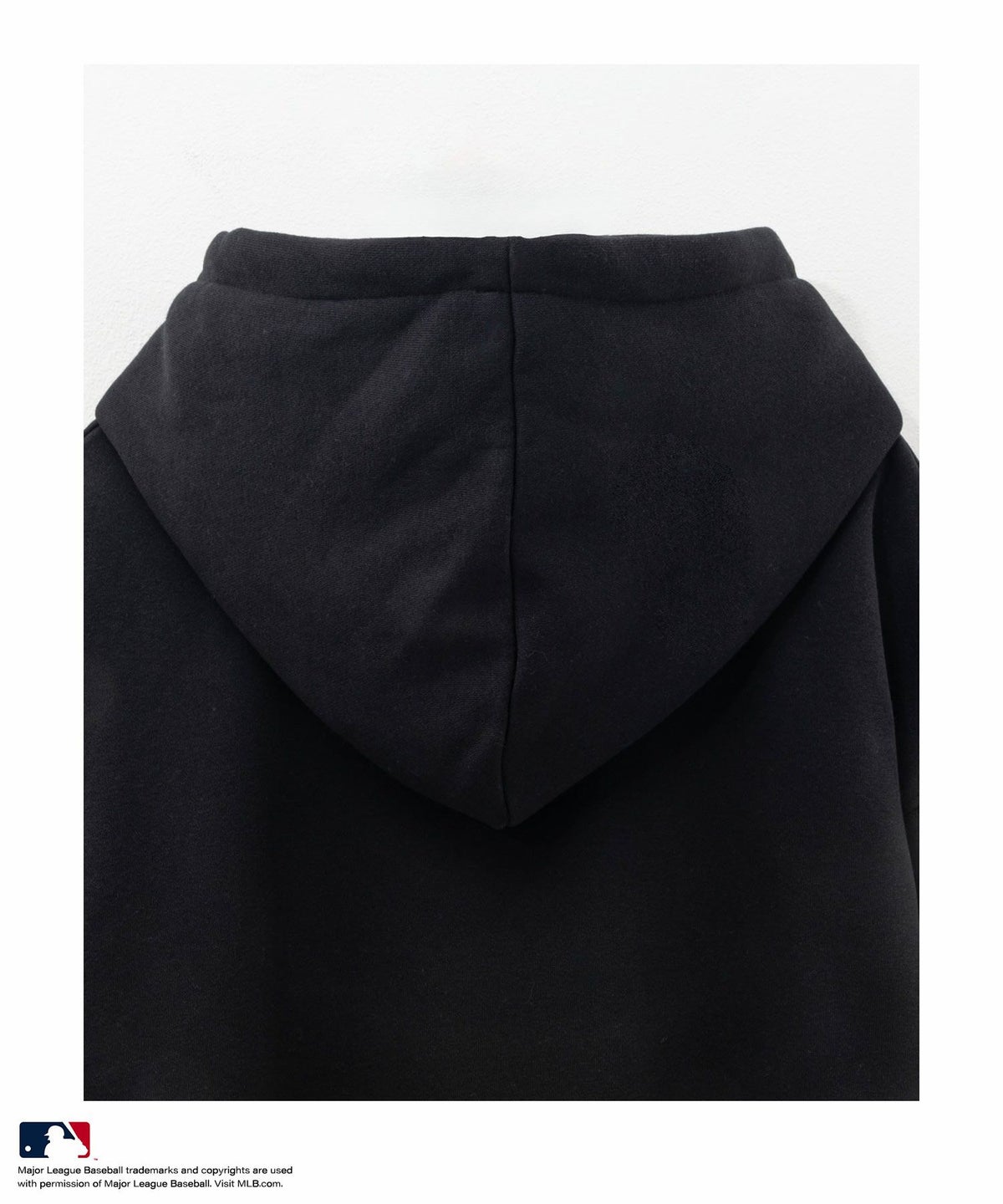 MLB 裏起毛スウェットプルオーバーパーカー メンズ