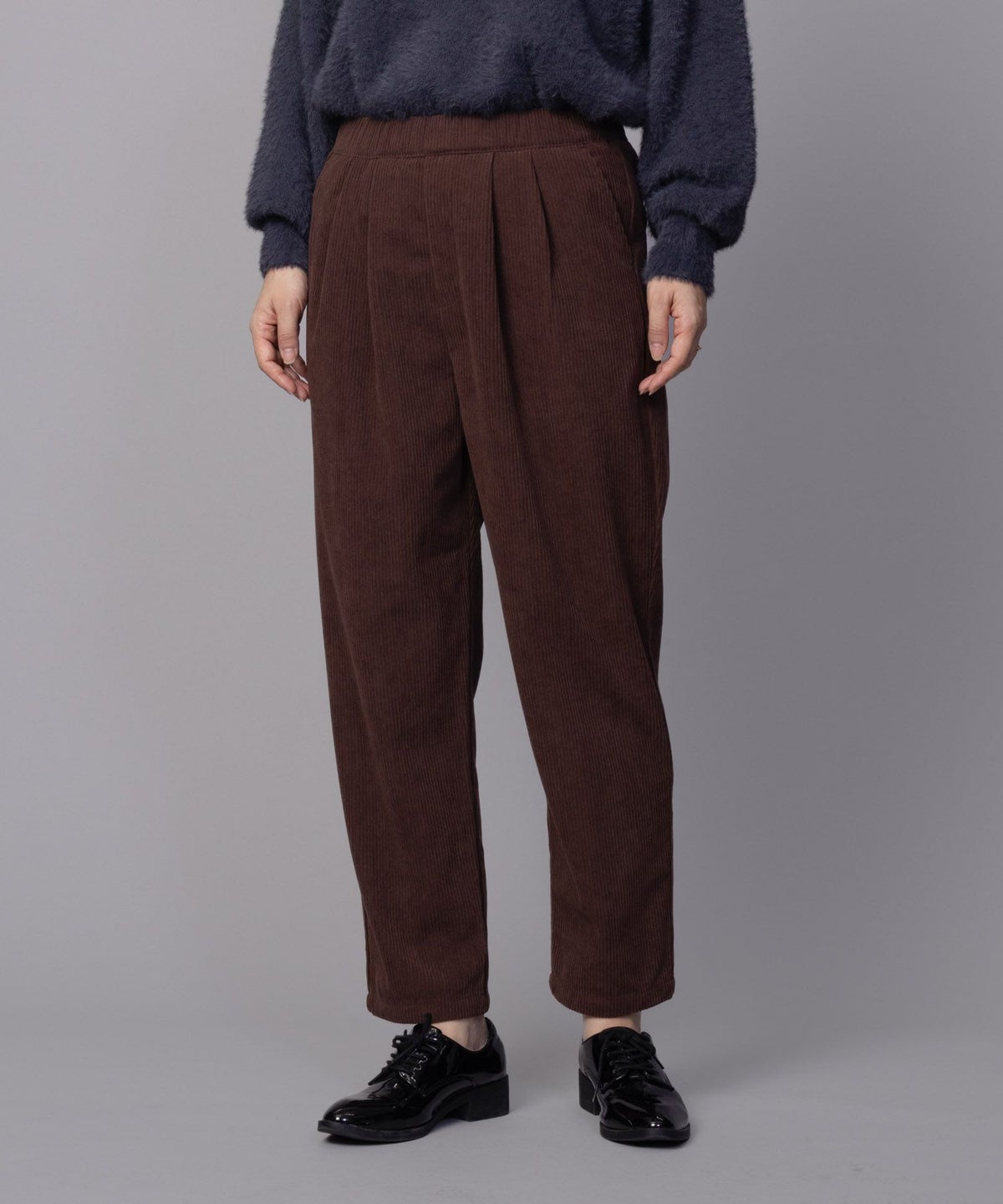 nAvy コーデュロイテーパードパンツ レディース