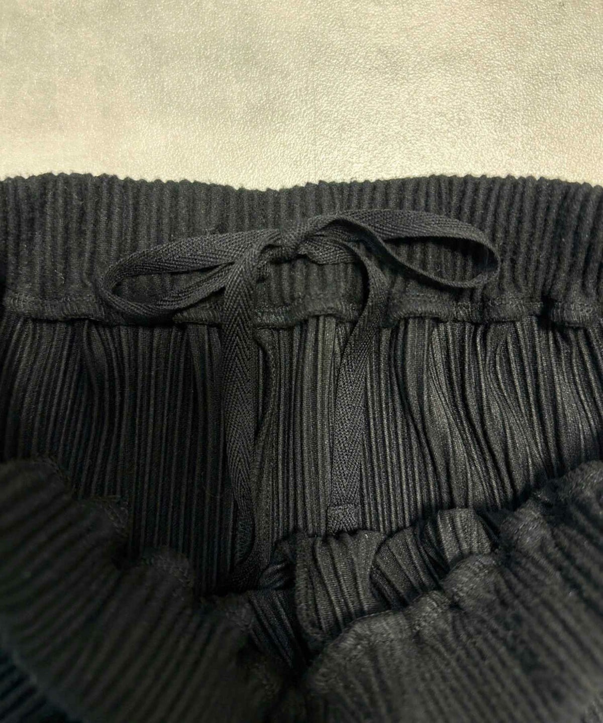 Howdy Marie プリーツワイドパンツ レディース