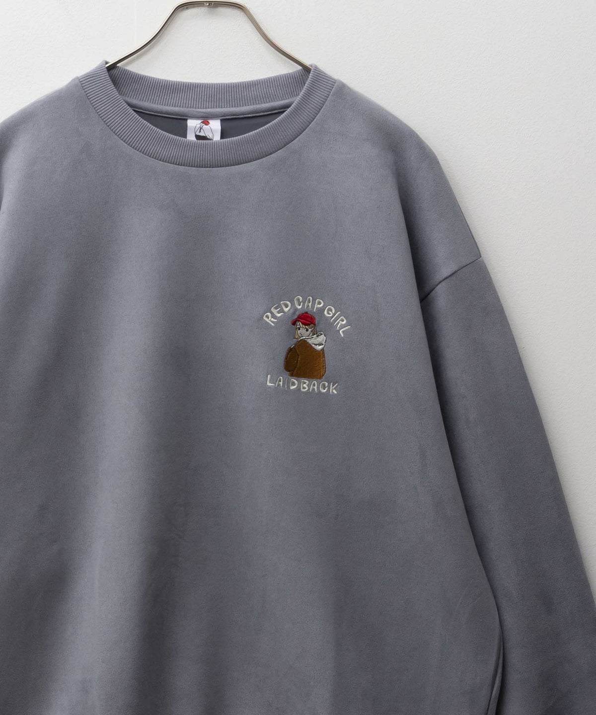 RED CAP GIRL カットスエード胸刺繍クルーネックスウェット メンズ